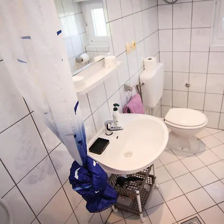 Apartment Biserka G Palit