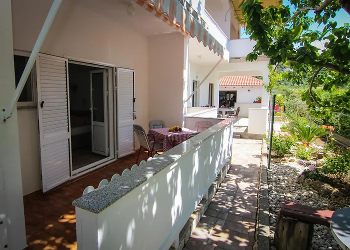 Appartement Biserka G